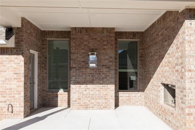 8116 NW 154th Street, Edmond, OK 73013