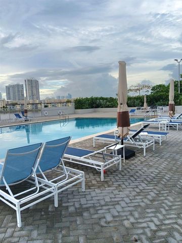 18031 Biscayne Boulevard 1103, Aventura, FL 33160