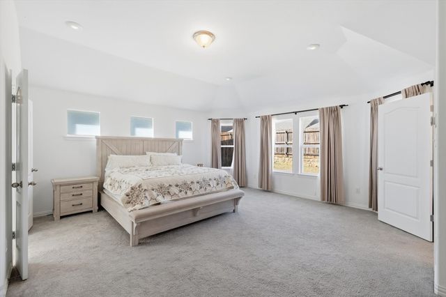 6612 Cedarhurst Court, Denton, TX 76226