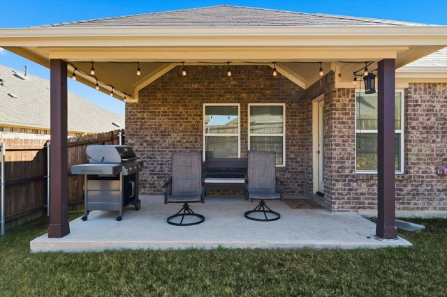 6612 Cedarhurst Court, Denton, TX 76226