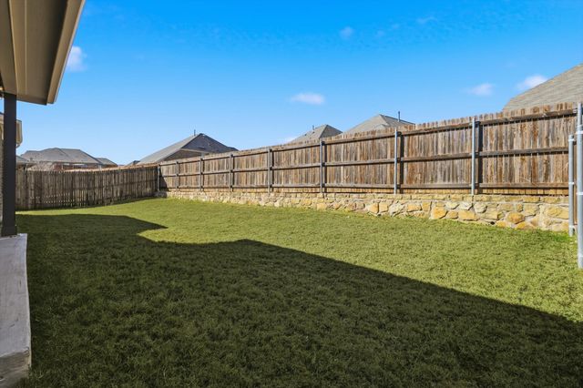 6612 Cedarhurst Court, Denton, TX 76226