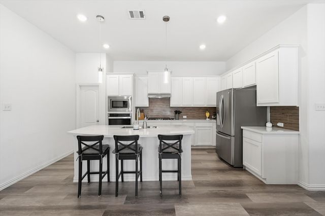 6612 Cedarhurst Court, Denton, TX 76226