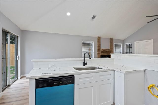 11551 Gullwood Drive, Houston, TX 77089