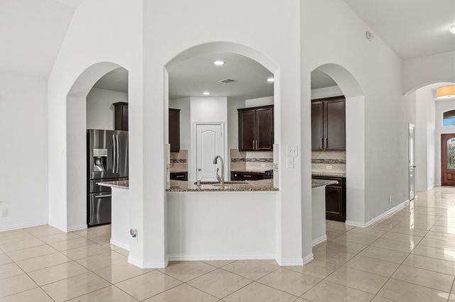 4703 Goldeneye Drive, Baytown, TX 77521