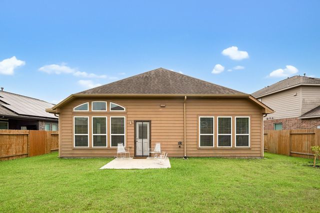 4703 Goldeneye Drive, Baytown, TX 77521