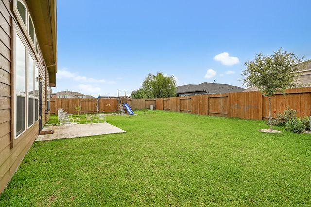 4703 Goldeneye Drive, Baytown, TX 77521