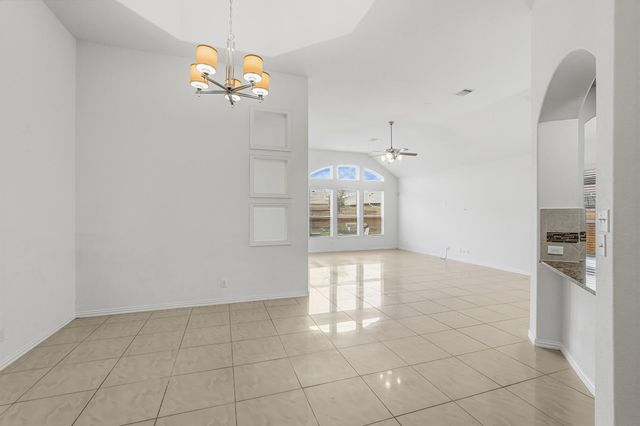 4703 Goldeneye Drive, Baytown, TX 77521