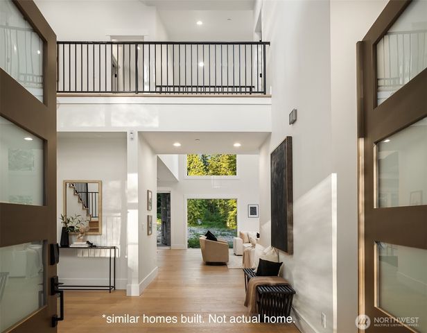 19550 167th Place NE, Woodinville, WA 98072