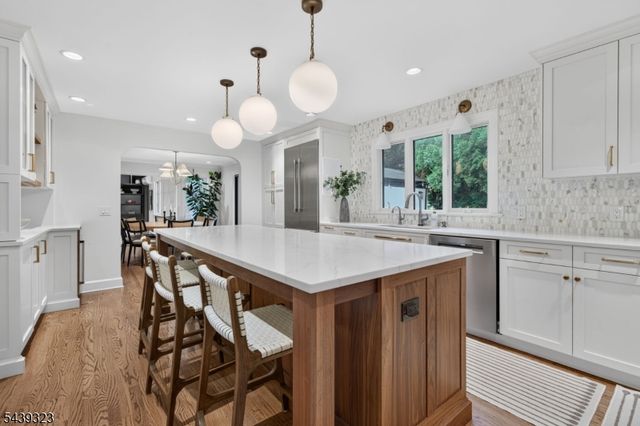 89 Whitney Rd, Millburn Twp., NJ 07078