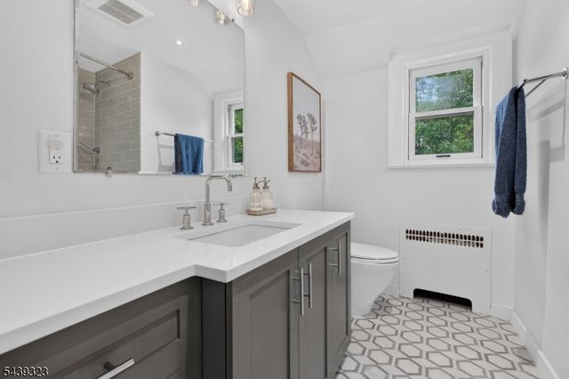 89 Whitney Rd, Millburn Twp., NJ 07078