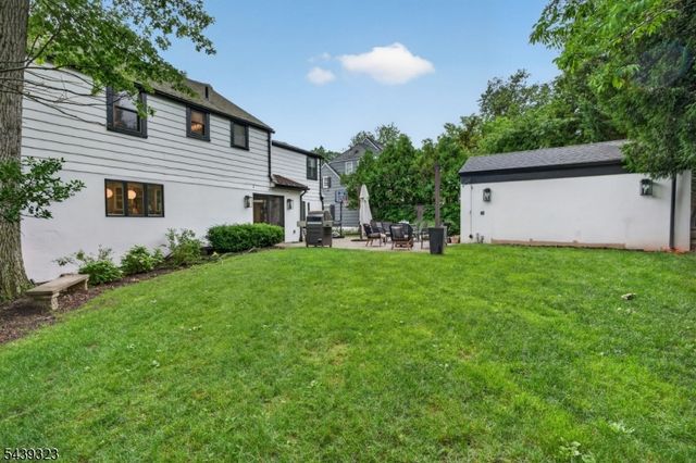 89 Whitney Rd, Millburn Twp., NJ 07078