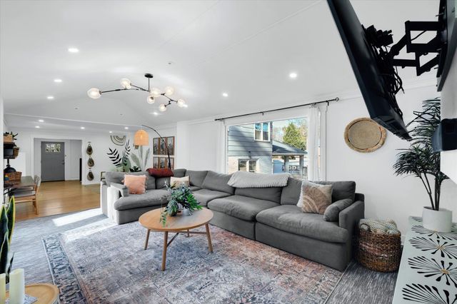 110 Lorraine Court, Spartanburg, SC 29307