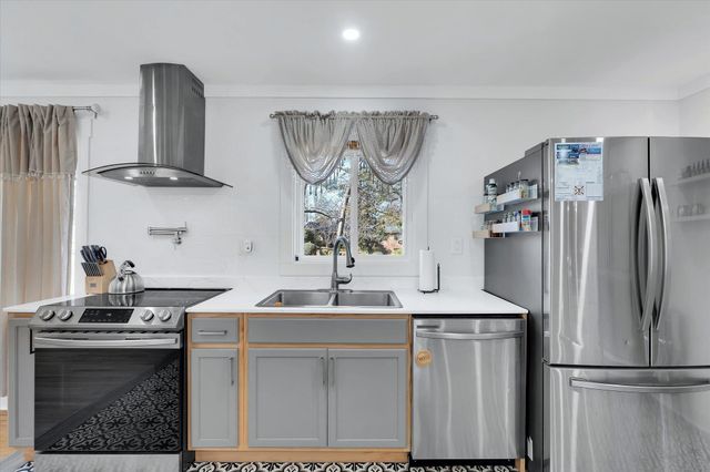 110 Lorraine Court, Spartanburg, SC 29307