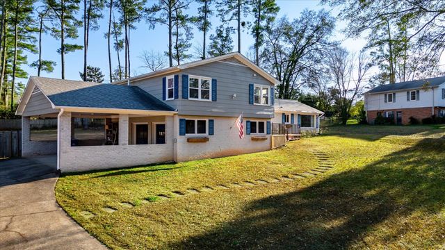 110 Lorraine Court, Spartanburg, SC 29307