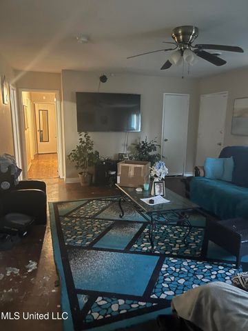 3361 Oakview Drive, Jackson, MS 39212