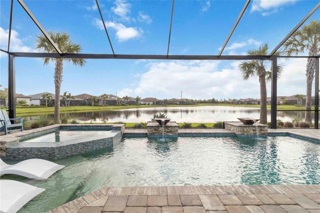 7327 SUMMERLAND COVE, Bradenton, FL 34202