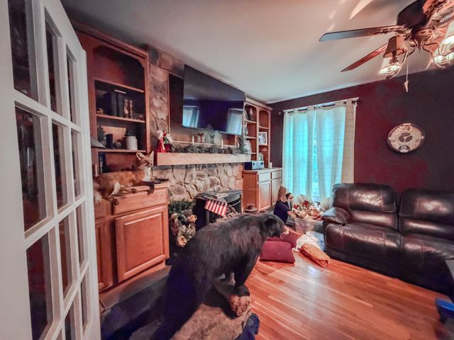 1025 W KING ST, Martinsburg, WV 25401