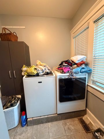 1025 W KING ST, Martinsburg, WV 25401