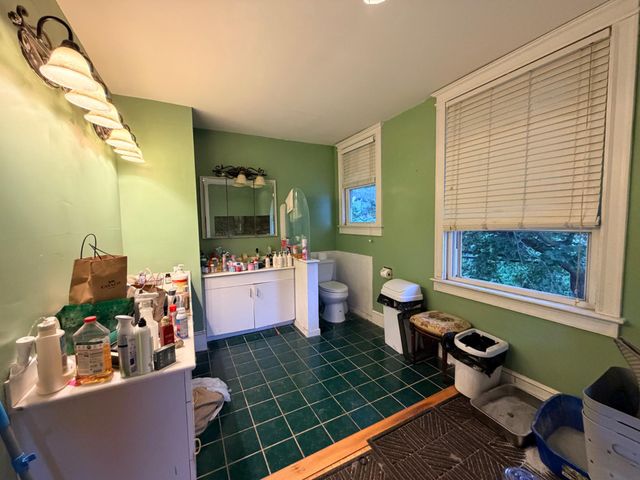 1025 W KING ST, Martinsburg, WV 25401