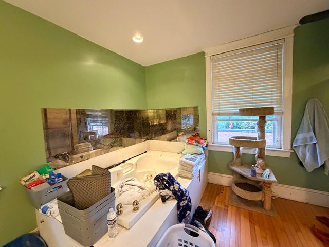 1025 W KING ST, Martinsburg, WV 25401