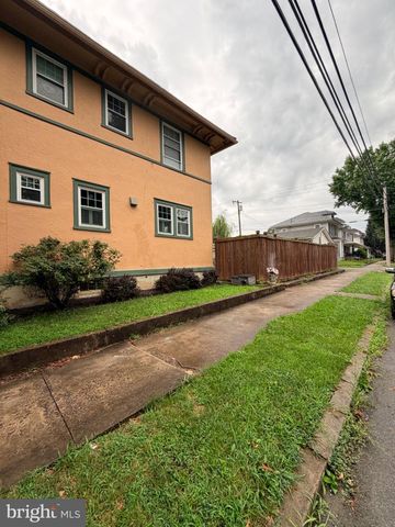 1025 W KING ST, Martinsburg, WV 25401