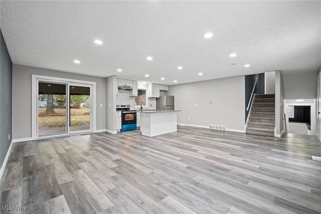 1423 Narragansett Boulevard, Lorain, OH 44053