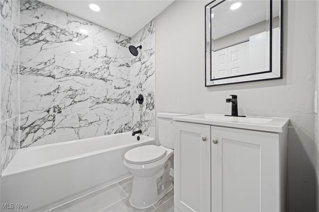 1423 Narragansett Boulevard, Lorain, OH 44053