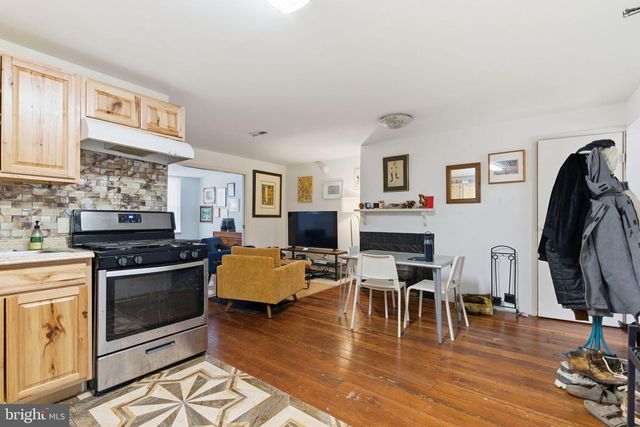 1640 LOMBARD ST, Philadelphia, PA 19146