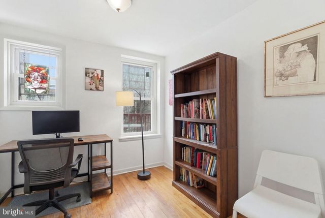 1640 LOMBARD ST, Philadelphia, PA 19146