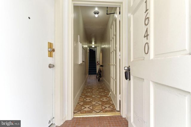 1640 LOMBARD ST, Philadelphia, PA 19146