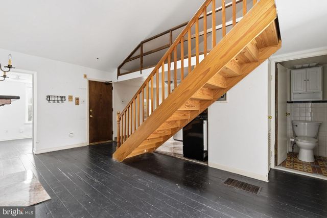 1640 LOMBARD ST, Philadelphia, PA 19146