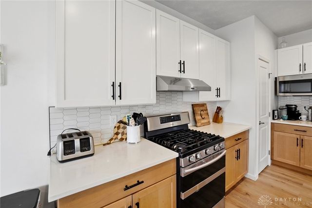 929 Cedar Grove Drive, Tipp City, OH 45371