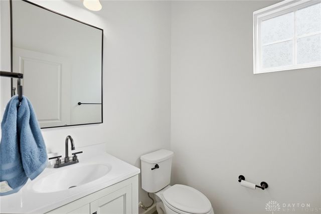 929 Cedar Grove Drive, Tipp City, OH 45371