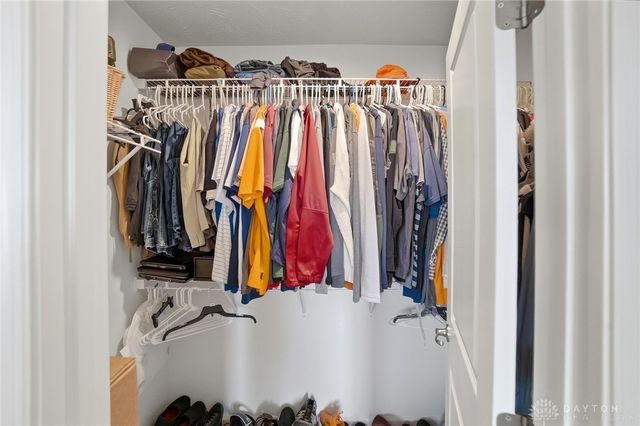 929 Cedar Grove Drive, Tipp City, OH 45371