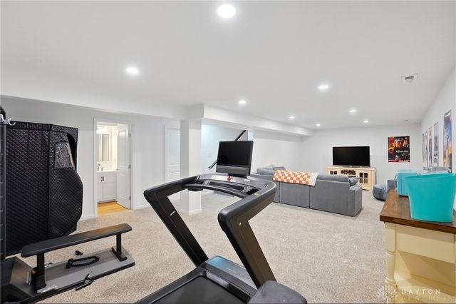 929 Cedar Grove Drive, Tipp City, OH 45371