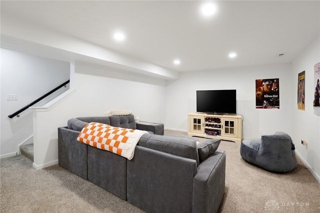 929 Cedar Grove Drive, Tipp City, OH 45371