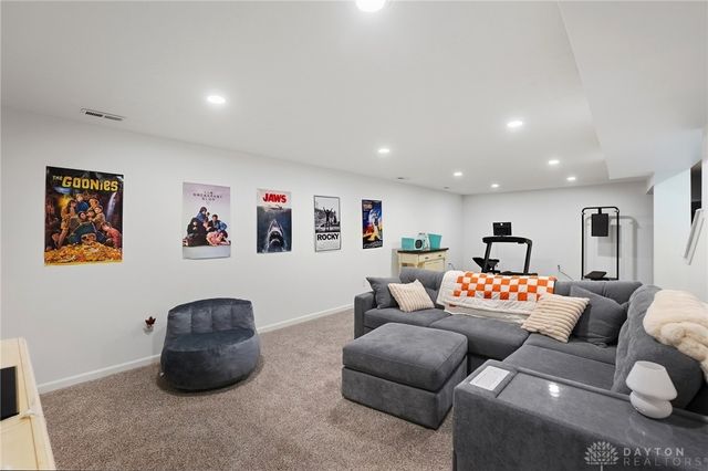 929 Cedar Grove Drive, Tipp City, OH 45371