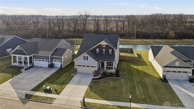 929 Cedar Grove Drive, Tipp City, OH 45371
