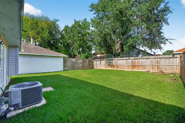 1106 Holbech Lane, Channelview, TX 77530