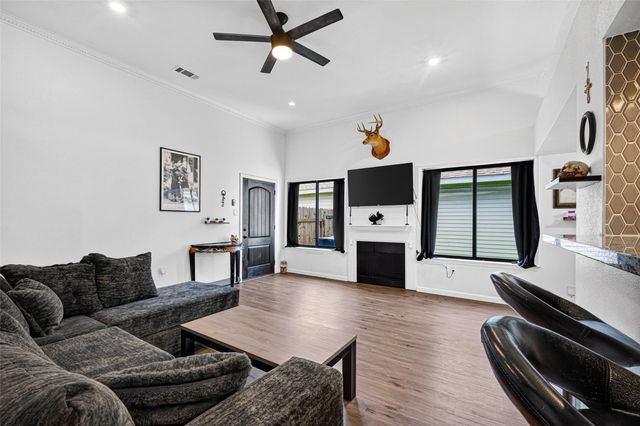 1106 Holbech Lane, Channelview, TX 77530