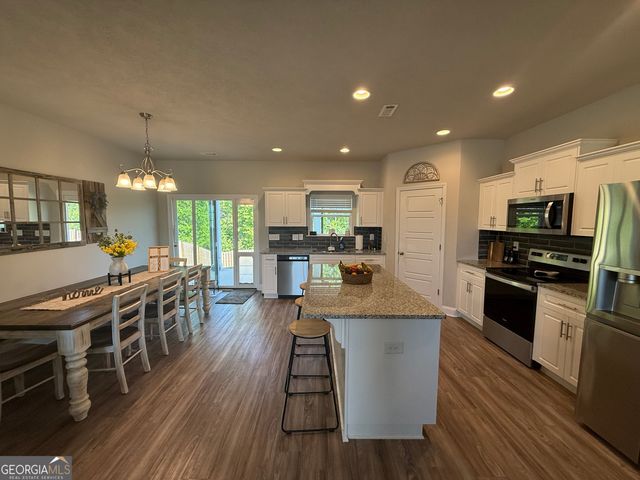 136 Pebble Lane, Harlem, GA 30814