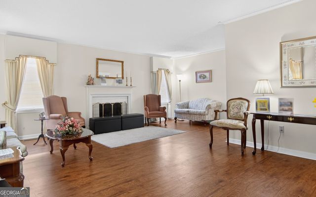 127 W Stuart Avenue, Lyons, GA 30436