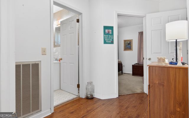 127 W Stuart Avenue, Lyons, GA 30436