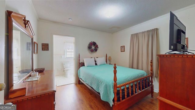 127 W Stuart Avenue, Lyons, GA 30436