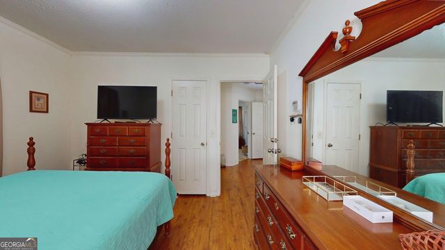 127 W Stuart Avenue, Lyons, GA 30436