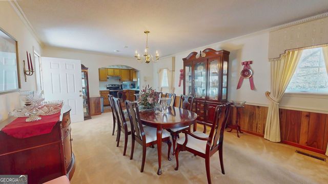 127 W Stuart Avenue, Lyons, GA 30436