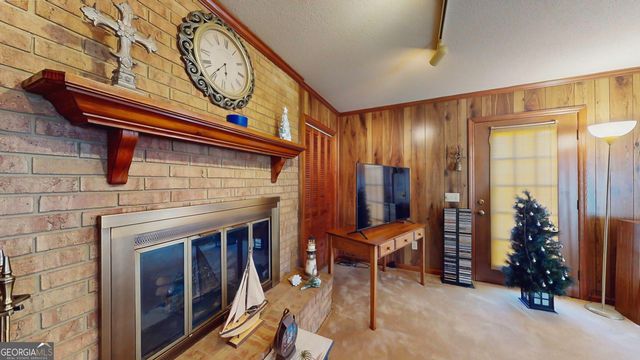 127 W Stuart Avenue, Lyons, GA 30436