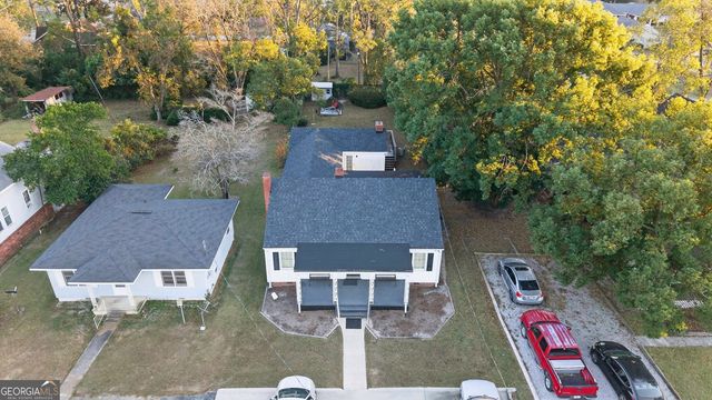 127 W Stuart Avenue, Lyons, GA 30436