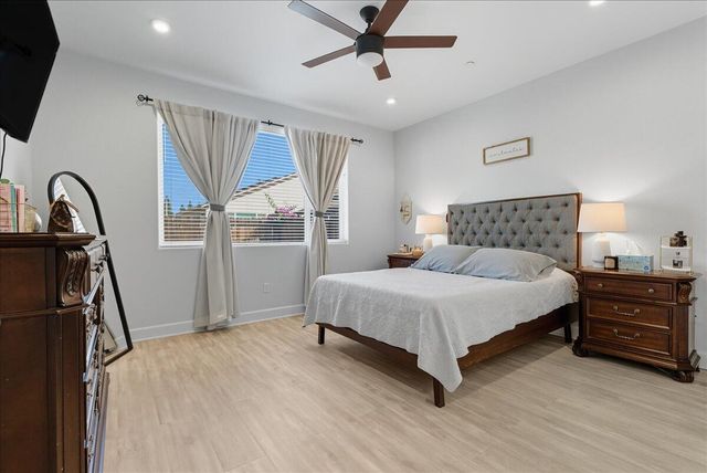 3320 E Laura Avenue, Visalia, CA 93292