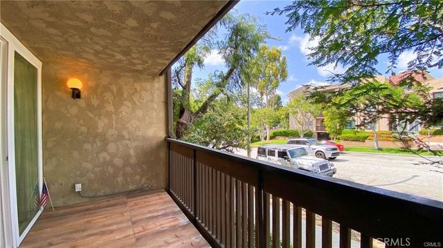 5901 Canterbury Drive 11, Culver City, CA 90230